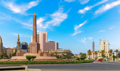 Shutterstock_2400884887.png